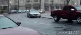 trafico,rotonda,naranja,derrape,coche