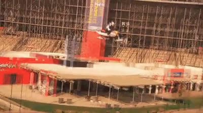 redbull,moto,acrobacia