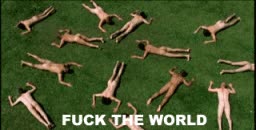 fuck the world,desnudos,cesped