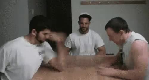 pulso,golpe,hostia,cara