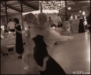 hija,preferida,golpe,bailar