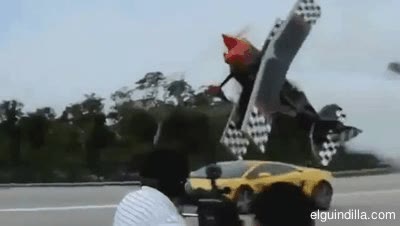 carrera,avión,coche,like a boss
