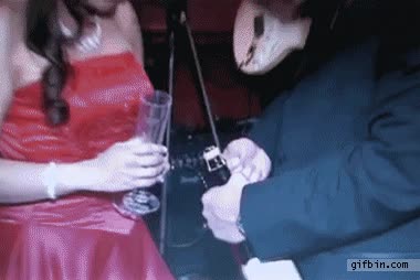 daño,fail,abrir,champán,mujer,hombre