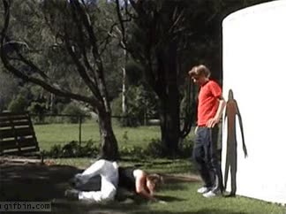 hombre,rojo,penito de cabra,mortal