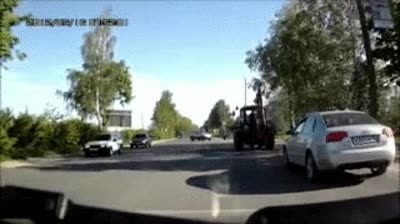 rueda,tractor,carretera