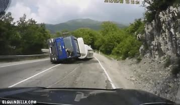 cami&oacute;n,rusia,volcar,miedo,conducir