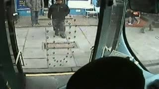 loco,autob&uacute;s,bus,romper,cristal