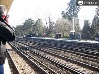 tren,carretera,venir,hombre,camara