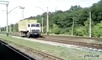 cami&oacute;n,tren,andar,vias