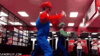 karate,luigi,mario