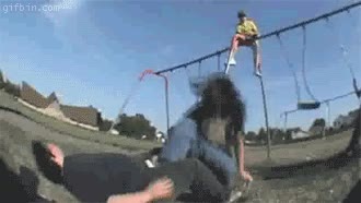 columpio,salto,fail,cojones,hostia