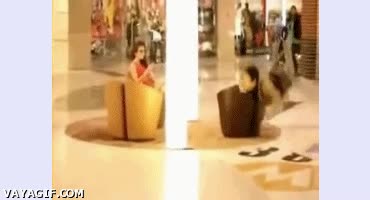 caída,mujer,distraido,hombre