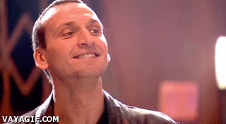 quedar como un gilipollas,doctor who,doctor nueve,eccleston,saludo