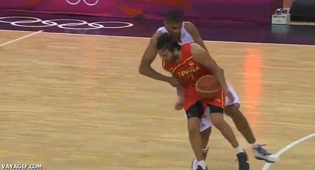 franchute,francia,france,batum,españa,semifinales,olimpiadas,ñba,baloncesto,puñetazo