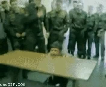 rusia,ruso,locura,rusa,mesa,tirar