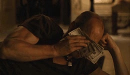 expresión,piratear,discograficas,llorar,música,dinero,billetes