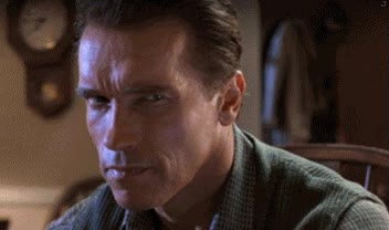 mirada,hablar,arnold swarzeneger,mujer