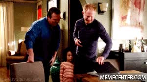 modern family,niña,ver,video,susto,padres