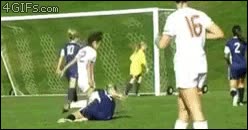 rodillazo,fútbol,hostia,juego sucio