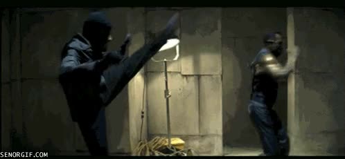 wesley snipes,blade,camino,patadas,giratorias,chicos