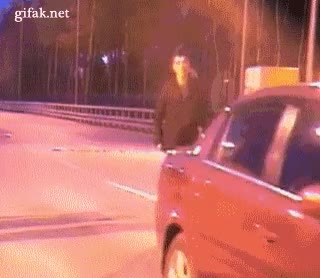 golpe,valla,coche,cara