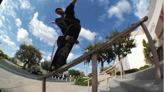 skateboard,monopatin,truco,imposible,grindar,barandilla,maestro,crack