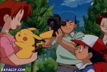 Ventajas de ser un Pokémon mono pokemon,pikachu,tocar,sobar,ash,camara