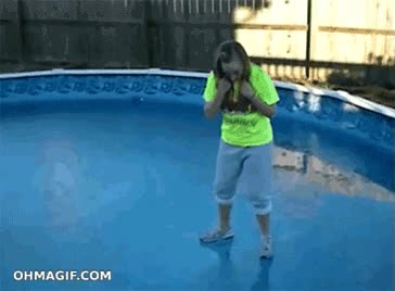helada,agua,frio,caida,hielo,piscina,niña