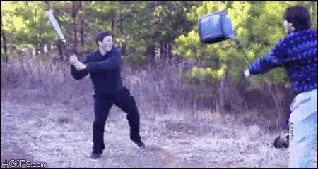 chuck norris,tv,dolor,bate,televidor