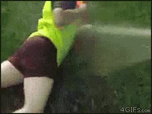 quemar,ropa ignifuga,fuego,jugar,platano,fail,bonzo