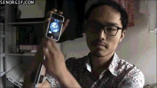 smartphone,assassin's creed,chino,funda,mano,caer,iphone,hoja oculta