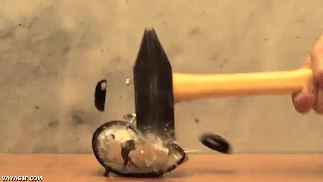 despertador,martillo,destrozar,mañanas