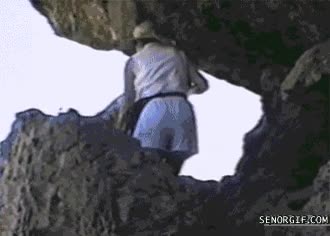 torpes,tontas,cabezazo,roca,mujer,piedra,golpe,repetir