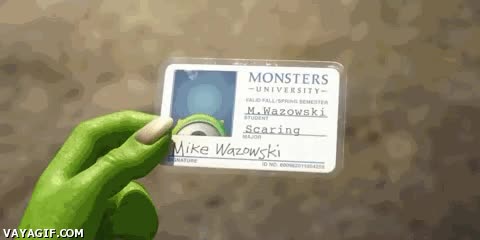 El problema de las fotos de carnet cuando eres un ojo con patas monstruos s.a.,estatura,monsters,ojo,mike wazowski,verde,camara,identificacion,foto de carnet