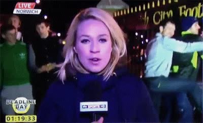 Reportera,trolls,bromear,en directo