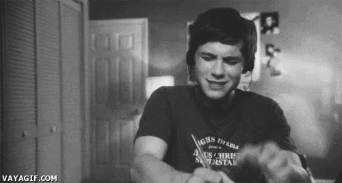 hombre,musica,estudiar,trabajar,escuchar,ser feliz,comer