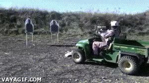 casco,metralleta,tractor,USA,campo de tiro,armas,barras y estrellas