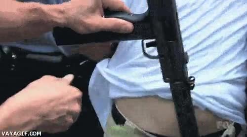 Escondida,Policia,Arrestar,Arma,Ladron,Mafia,Pistpolla