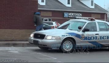 pajilleitor,ejercicio,policia,broma