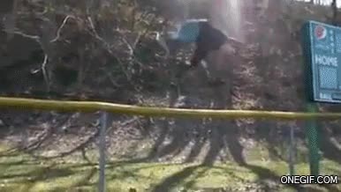 huevos,verja,salto mortal,atr&aacute;s,fail,parkour