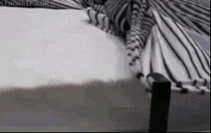 automatica,automatico,hacer la cama,m&aacute;quina,manta,cama