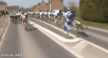 Ciclista,Bicicleta,Fail,Caída,Choque,Accidente,Señal de tráfico