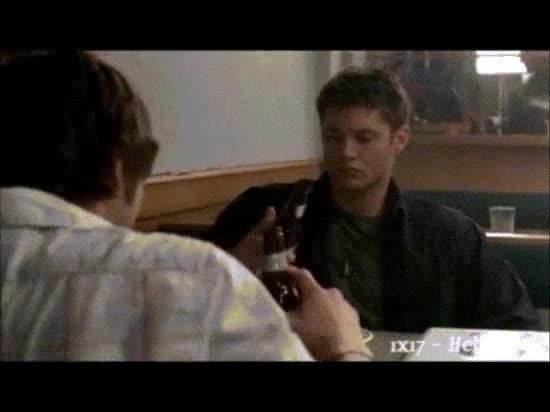 botella,pegamento,sobrenatural,cerveza,amigos,supernatural