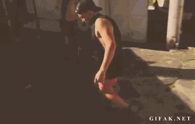 Caída,Drogado,Loco,Borracho,Cani,Gusano