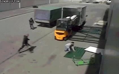 Accidente,Viento,Soplar,Tejas,Chapa,Volar