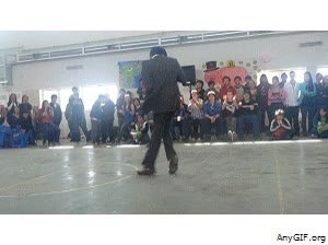 deslizando,michael jackson,baile,moonwalk,imitador