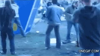 encabronarse,trauma,cagar,joder,troll,amigos cabrones,volcar,girar,letrina