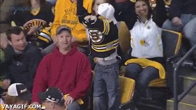 escudo,pecho,camiseta,hincha,ni&ntilde;o,partido,futbol,crack