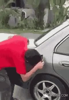 Deposito,Gasolina,Temerario,Fuego,Cigarro,Fumar,Encender,Carro,Combustible,Fuel