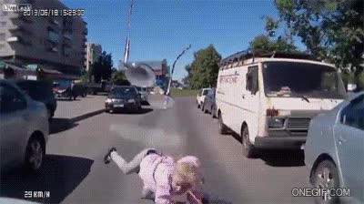 parece 3d,gafas,accidente de trafico,sobrevivir,impresionante,atropello